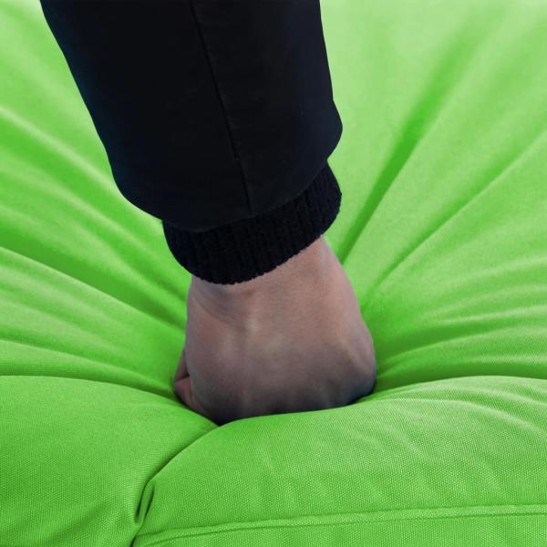 8720286333068_g_en_hd_1.jpg